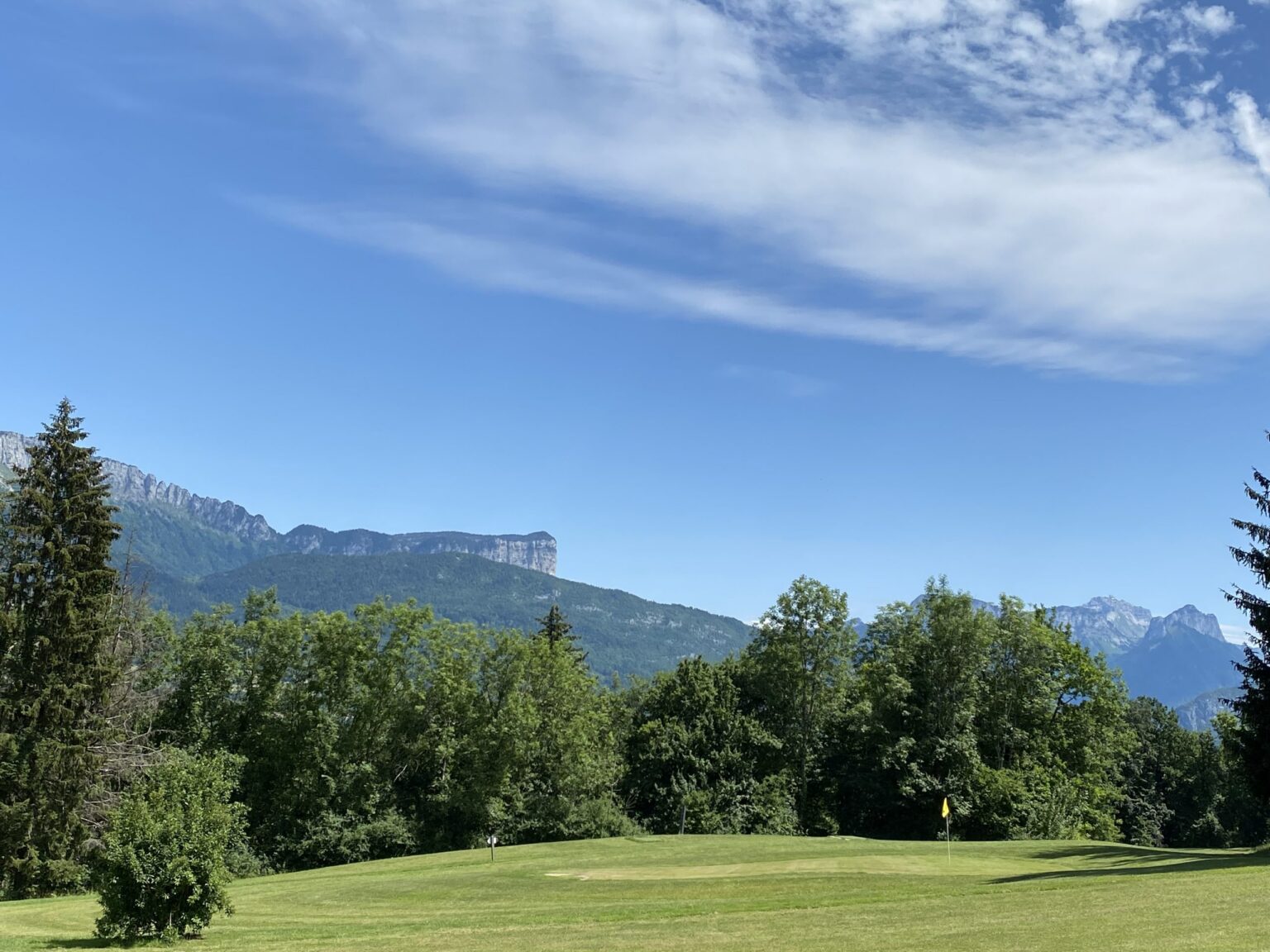 Apprenez tout sur les principales formules de jeu au golf et familiarisez-vous avec leur mode de calcul. Stableford, Scramble…